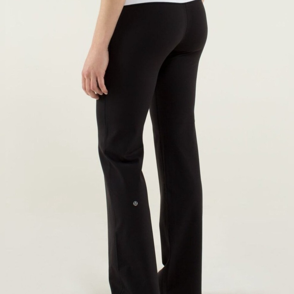 Lululemon Athletica Black Groove flare/Yoga Pant(Luon) - Picture 7 of 9